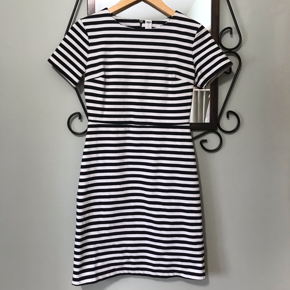 Ponte-Knit Sheath Dress - Picture 7 of 7